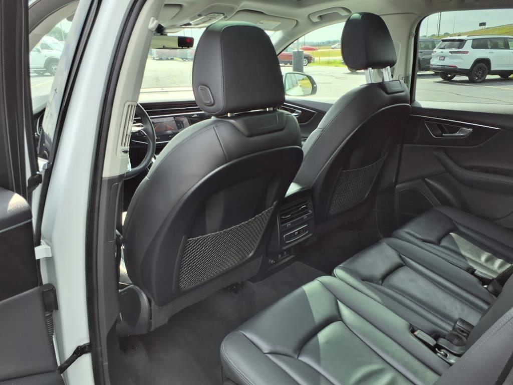 used 2024 Audi Q7 car, priced at $45,894