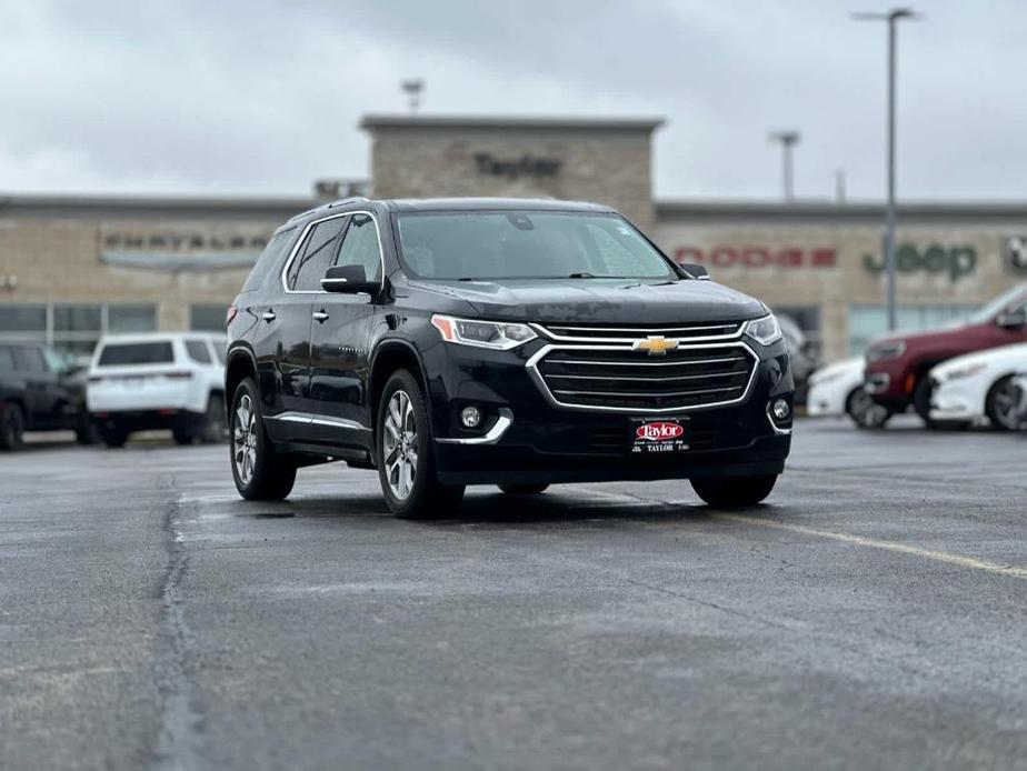 used 2021 Chevrolet Traverse car, priced at $32,131