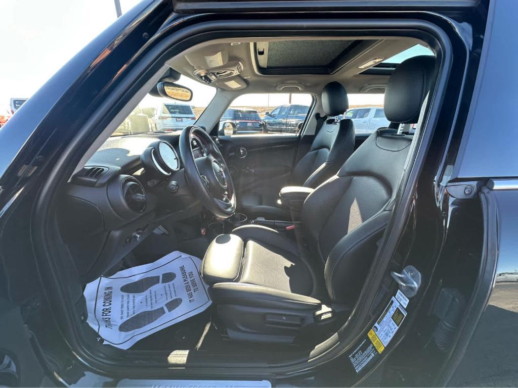 used 2019 MINI Hardtop car, priced at $18,241