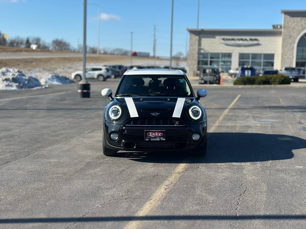 used 2019 MINI Hardtop car, priced at $18,241