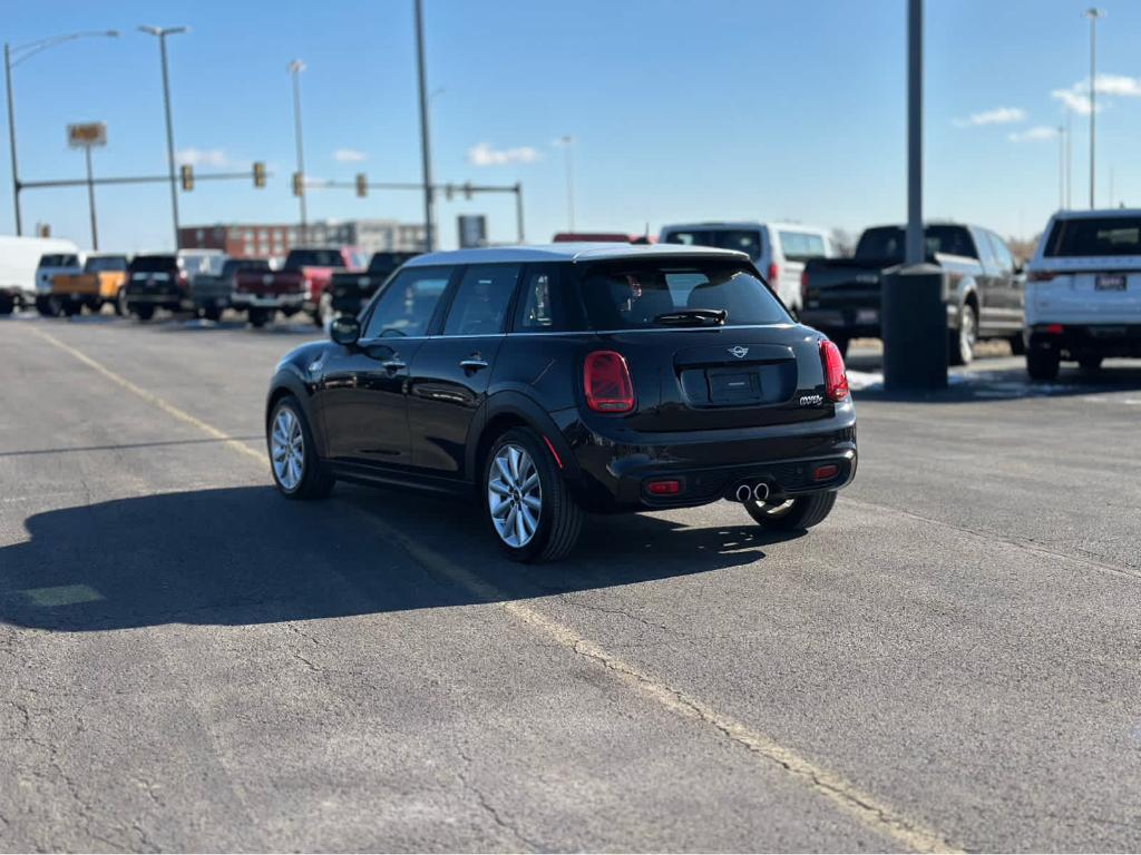 used 2019 MINI Hardtop car, priced at $18,241