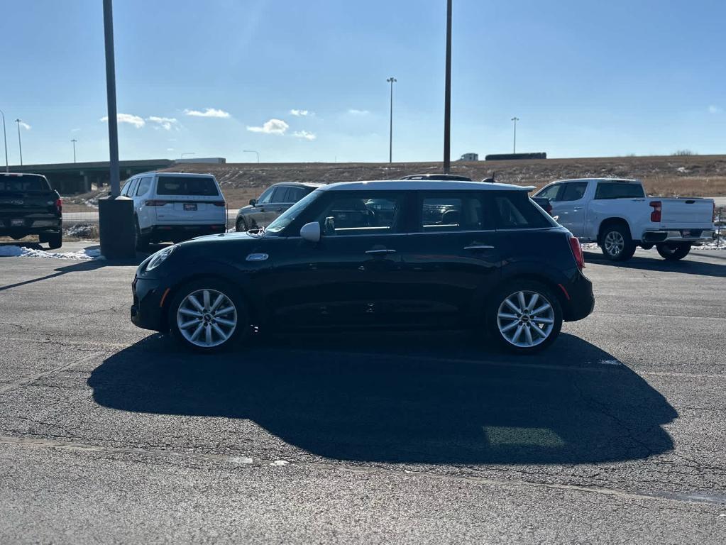 used 2019 MINI Hardtop car, priced at $18,241