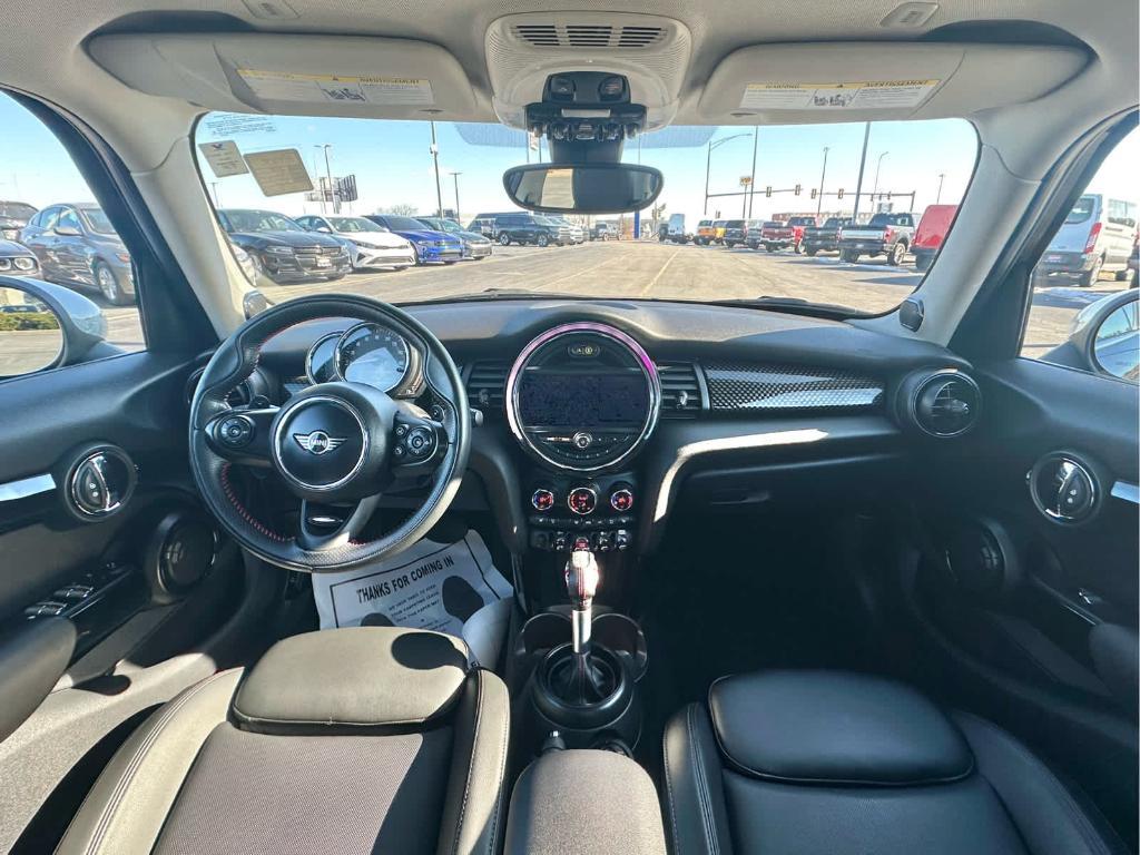 used 2019 MINI Hardtop car, priced at $18,241