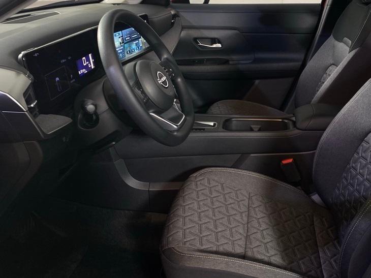 new 2025 Nissan Kicks car, priced at $24,671