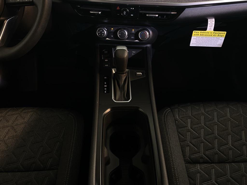 new 2025 Nissan Kicks car, priced at $24,671
