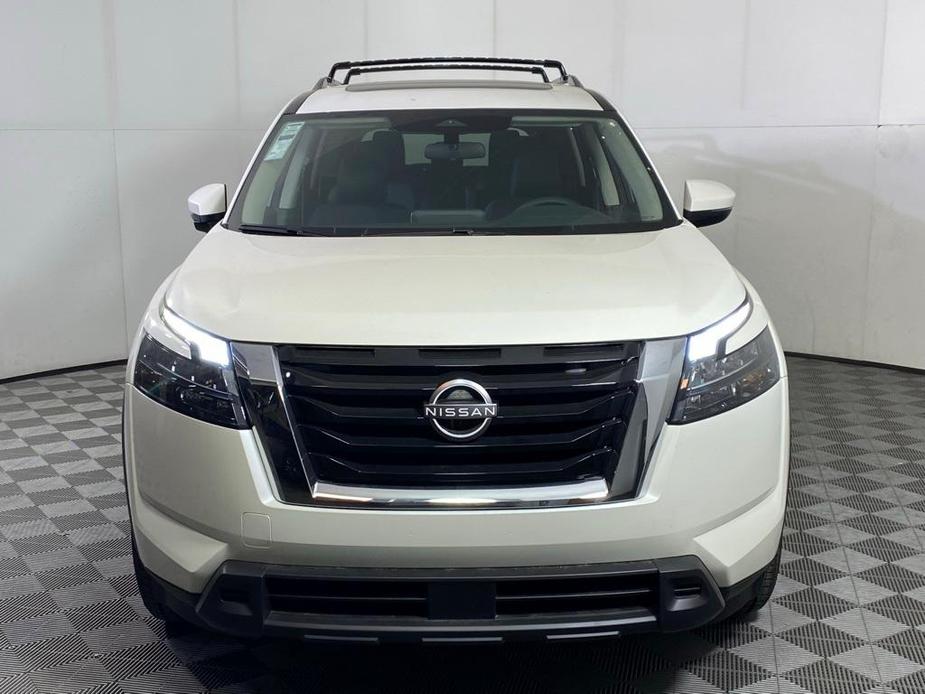 new 2024 Nissan Pathfinder car, priced at $40,810