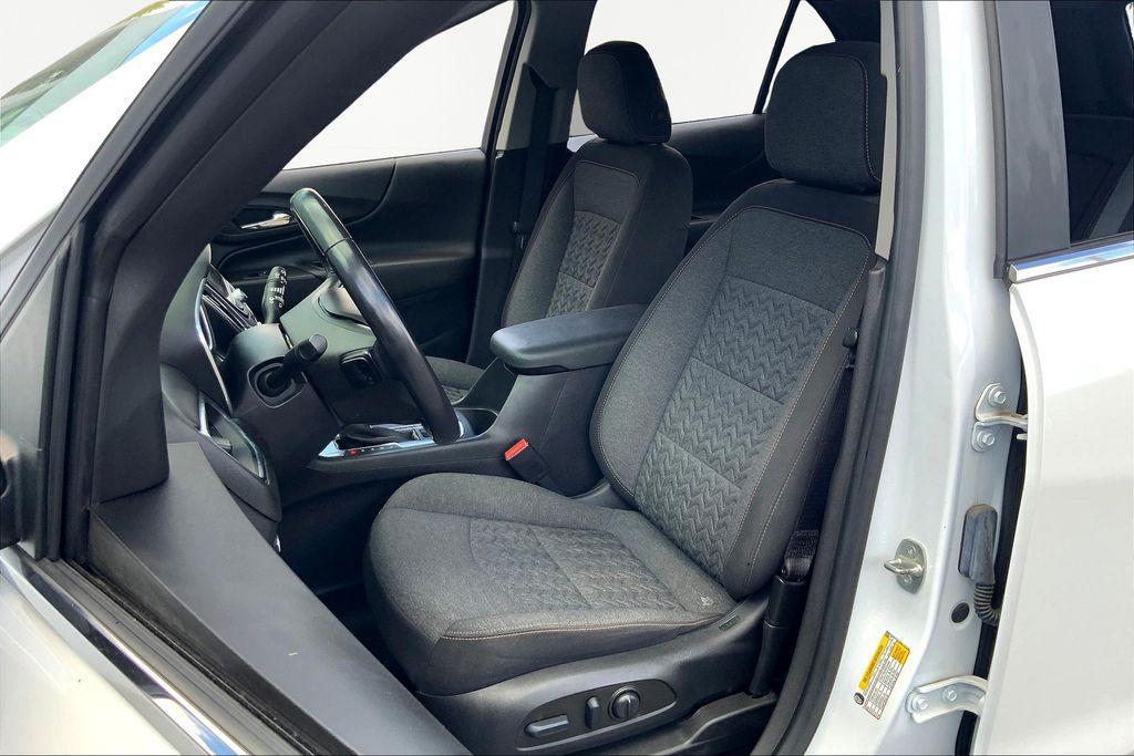 used 2022 Chevrolet Equinox car, priced at $19,565