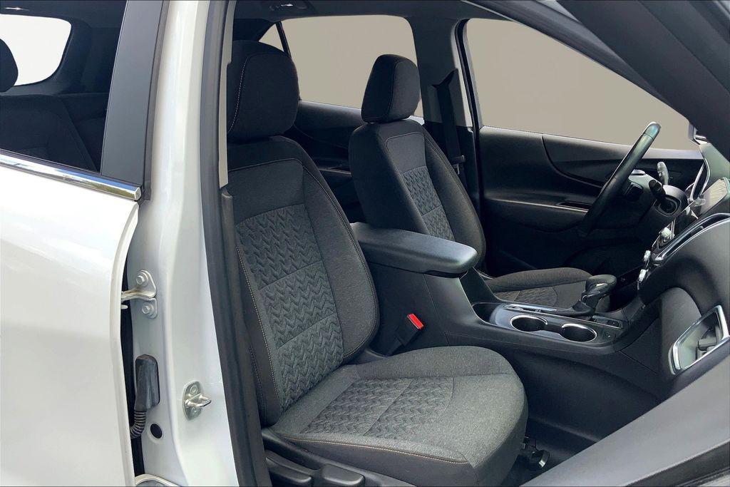 used 2022 Chevrolet Equinox car, priced at $19,812