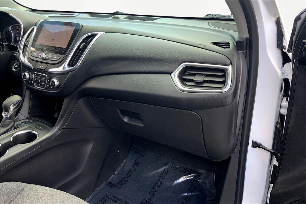 used 2022 Chevrolet Equinox car, priced at $19,565