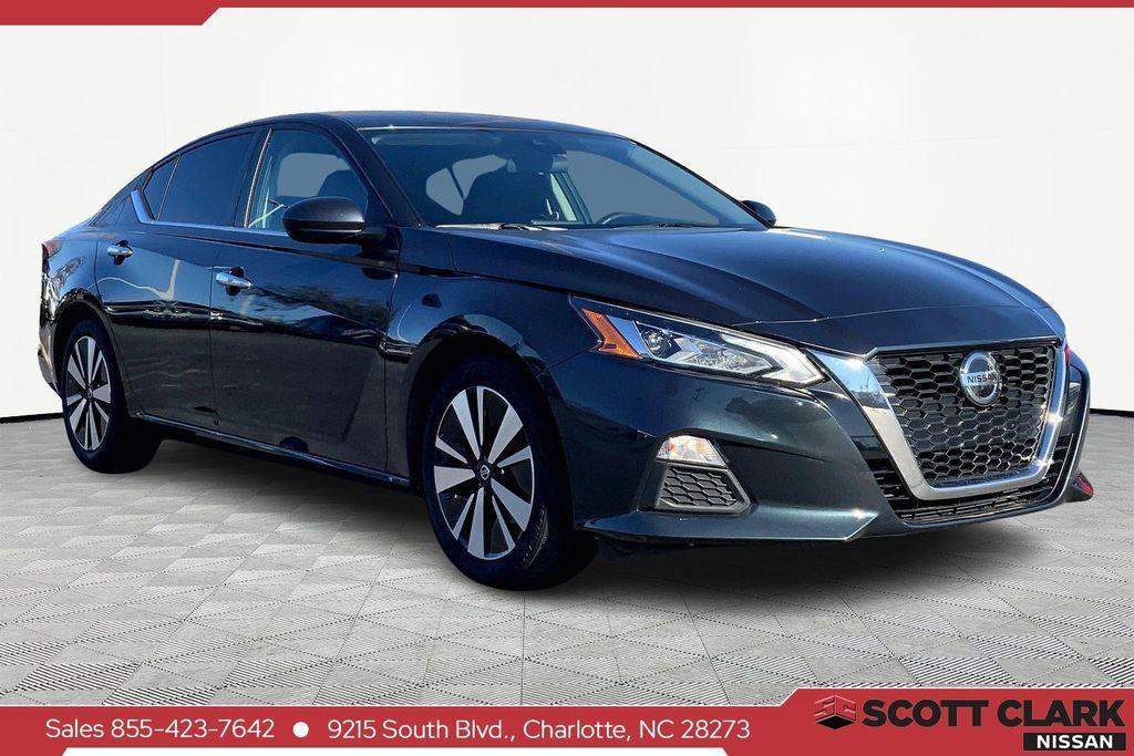 used 2022 Nissan Altima car, priced at $15,675