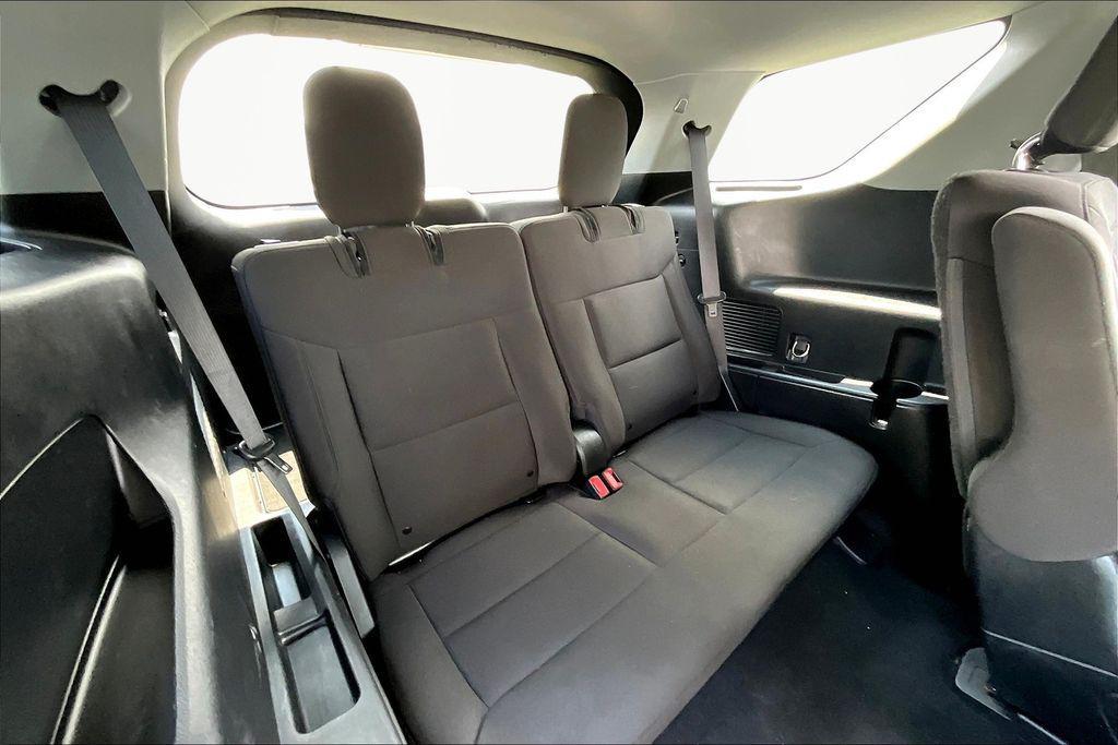 used 2022 Ford Explorer car, priced at $24,900