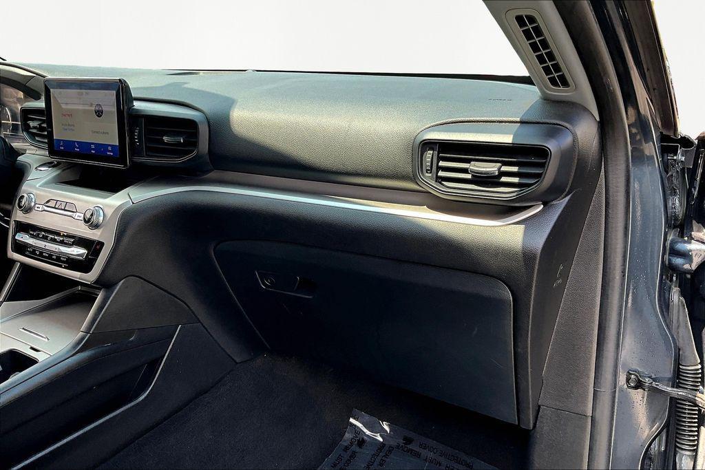 used 2022 Ford Explorer car, priced at $24,900