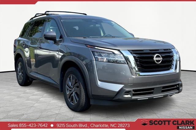 used 2022 Nissan Pathfinder car, priced at $25,000