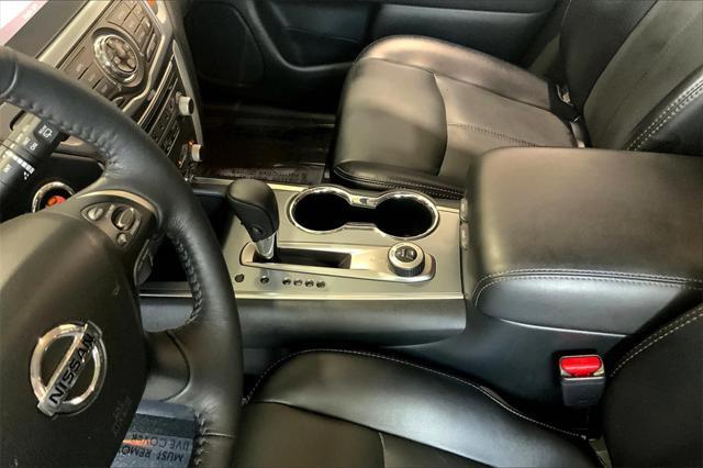 used 2020 Nissan Pathfinder car, priced at $26,000