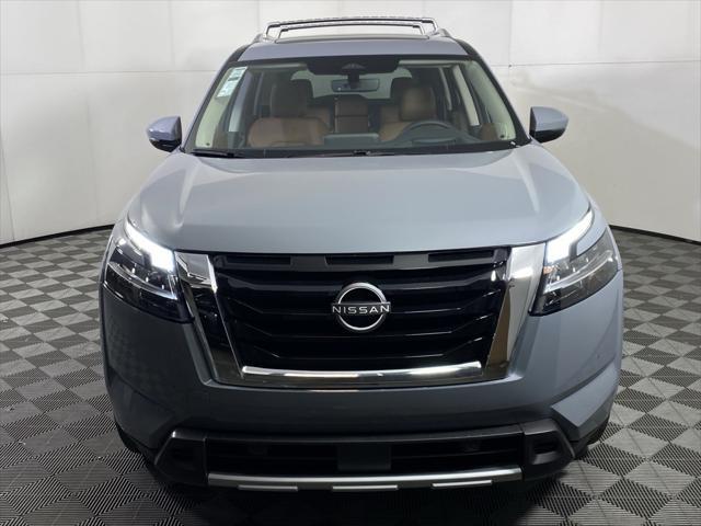 new 2025 Nissan Pathfinder car, priced at $45,209
