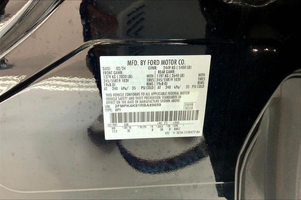 used 2024 Ford Edge car, priced at $26,194