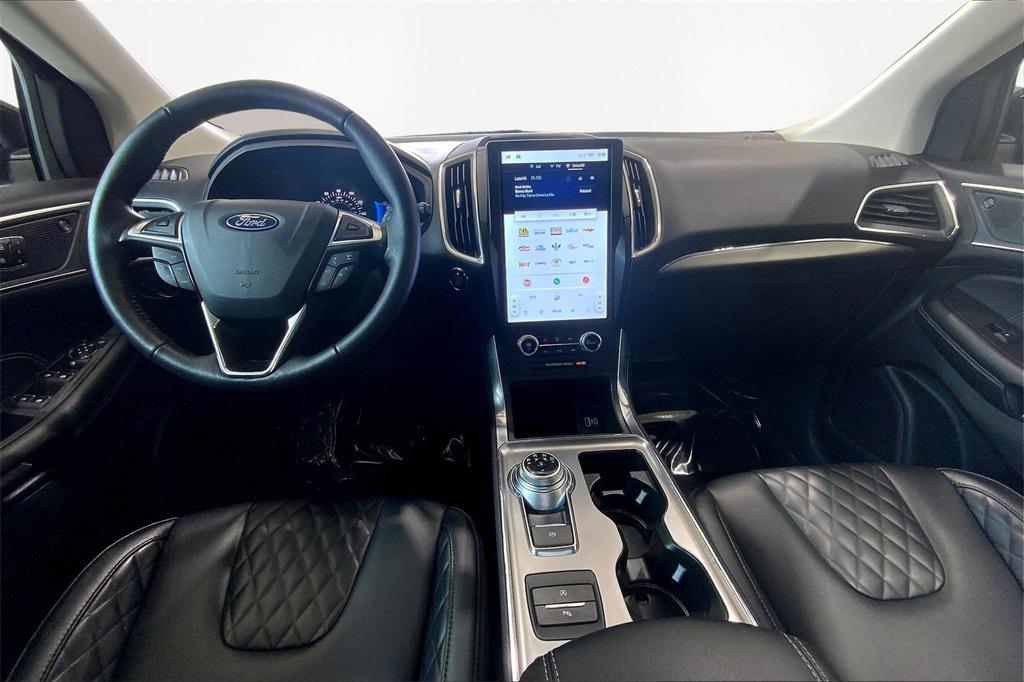 used 2024 Ford Edge car, priced at $29,500