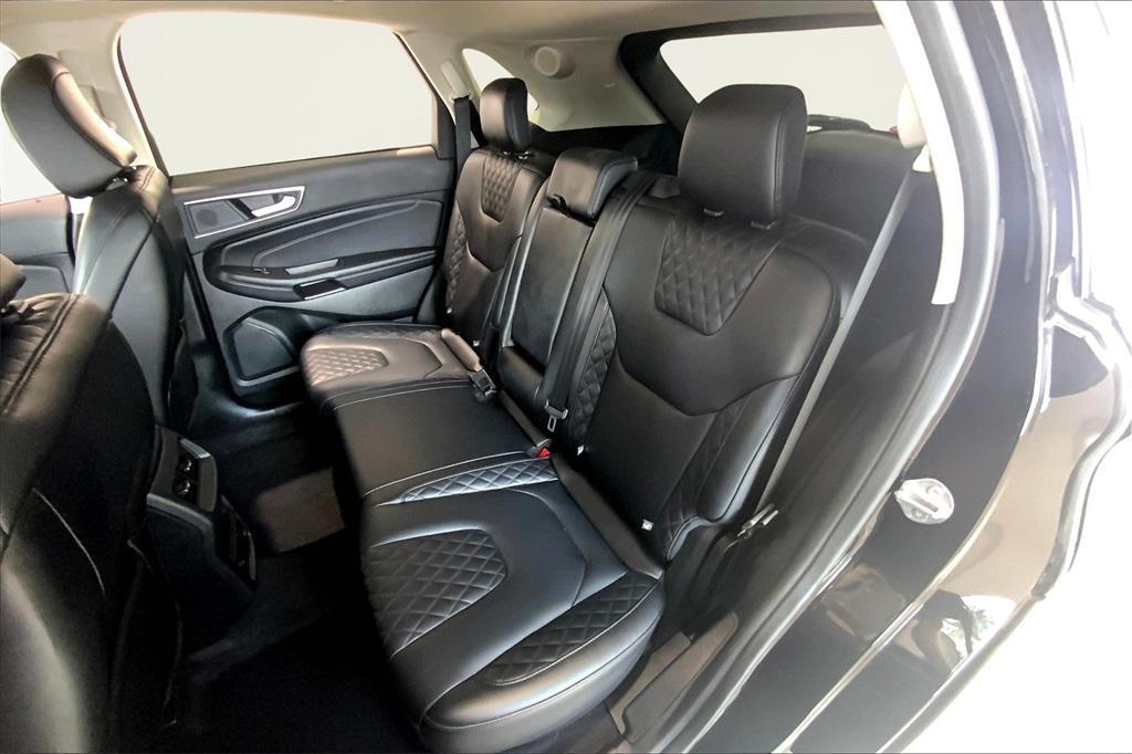 used 2024 Ford Edge car, priced at $29,500