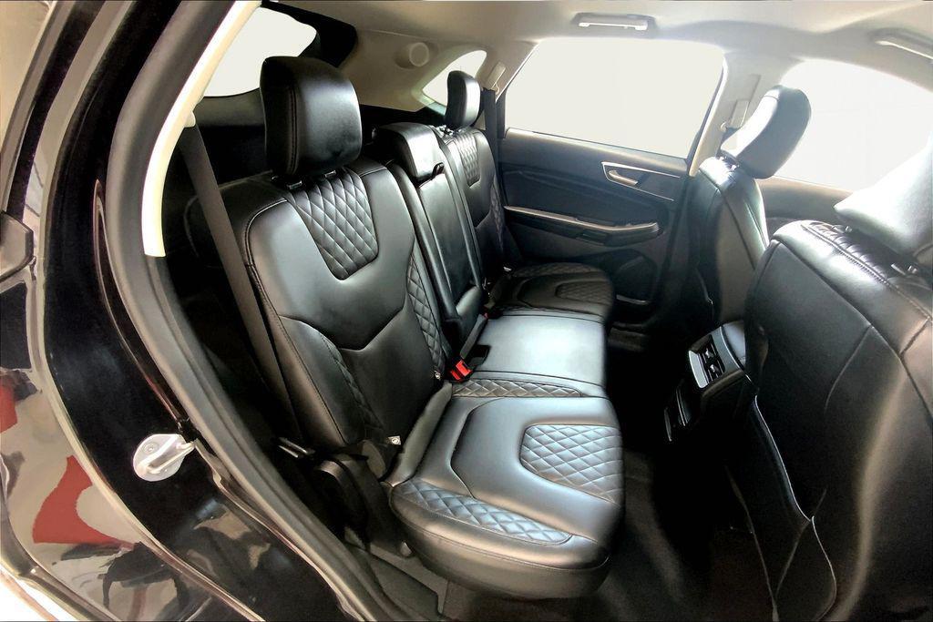 used 2024 Ford Edge car, priced at $26,194