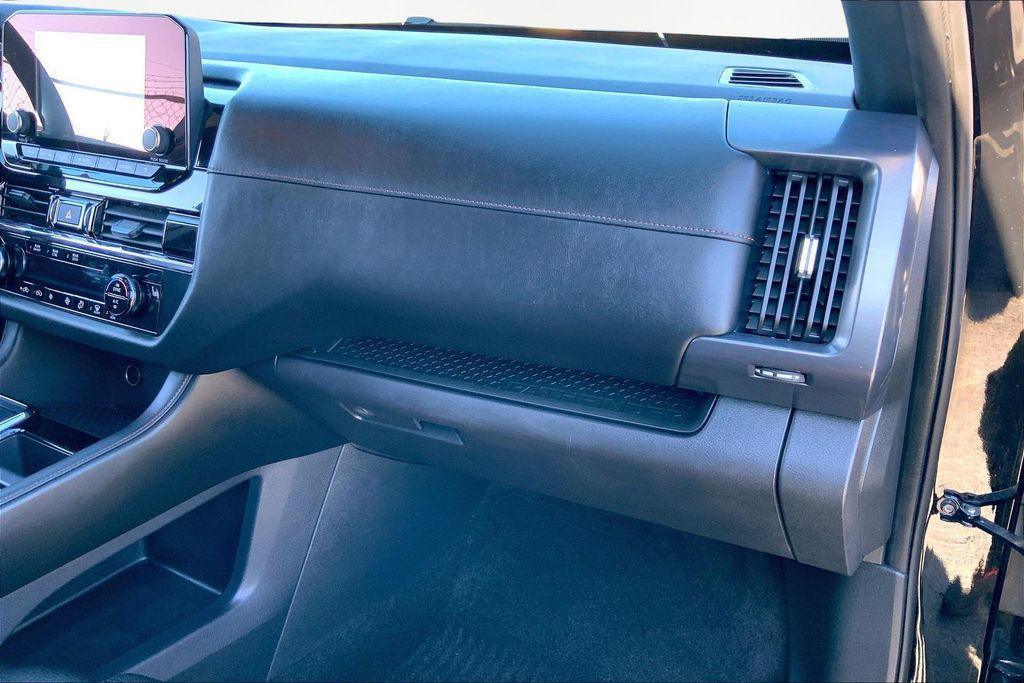 used 2024 Nissan Pathfinder car, priced at $34,309