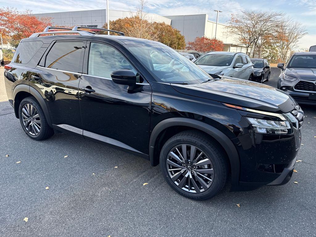used 2023 Nissan Pathfinder car, priced at $30,894