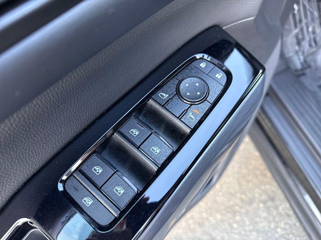 used 2023 Nissan Pathfinder car, priced at $30,894