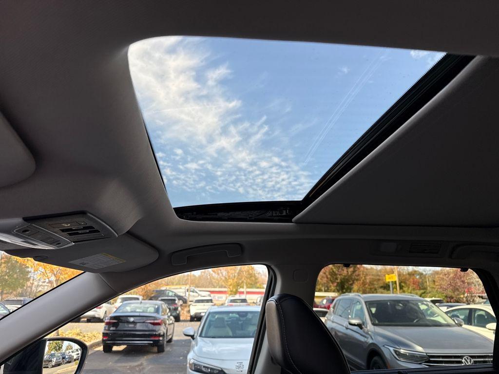 used 2023 Nissan Pathfinder car, priced at $30,894