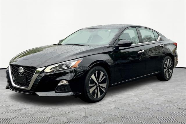 used 2022 Nissan Altima car, priced at $20,600