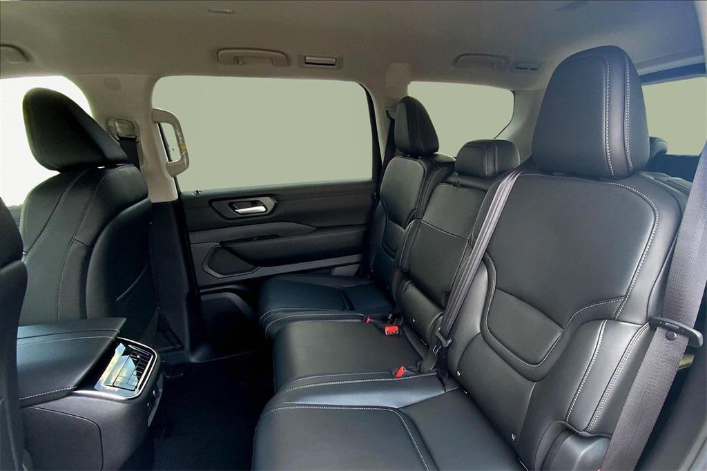 new 2025 Nissan Armada car, priced at $58,511