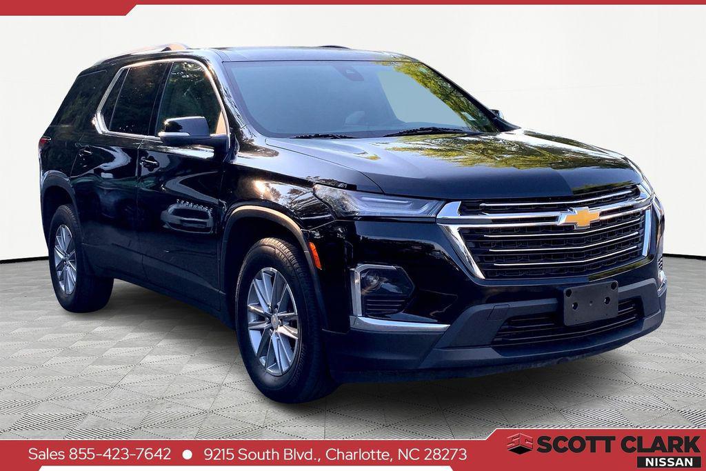 used 2023 Chevrolet Traverse car, priced at $30,388