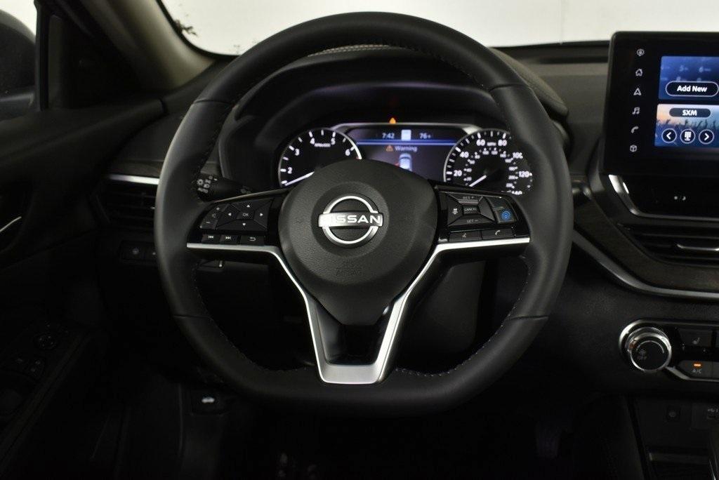 new 2024 Nissan Altima car, priced at $28,918