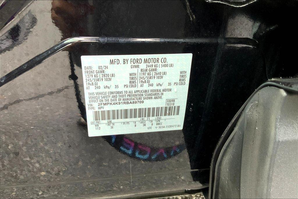 used 2024 Ford Edge car, priced at $30,002