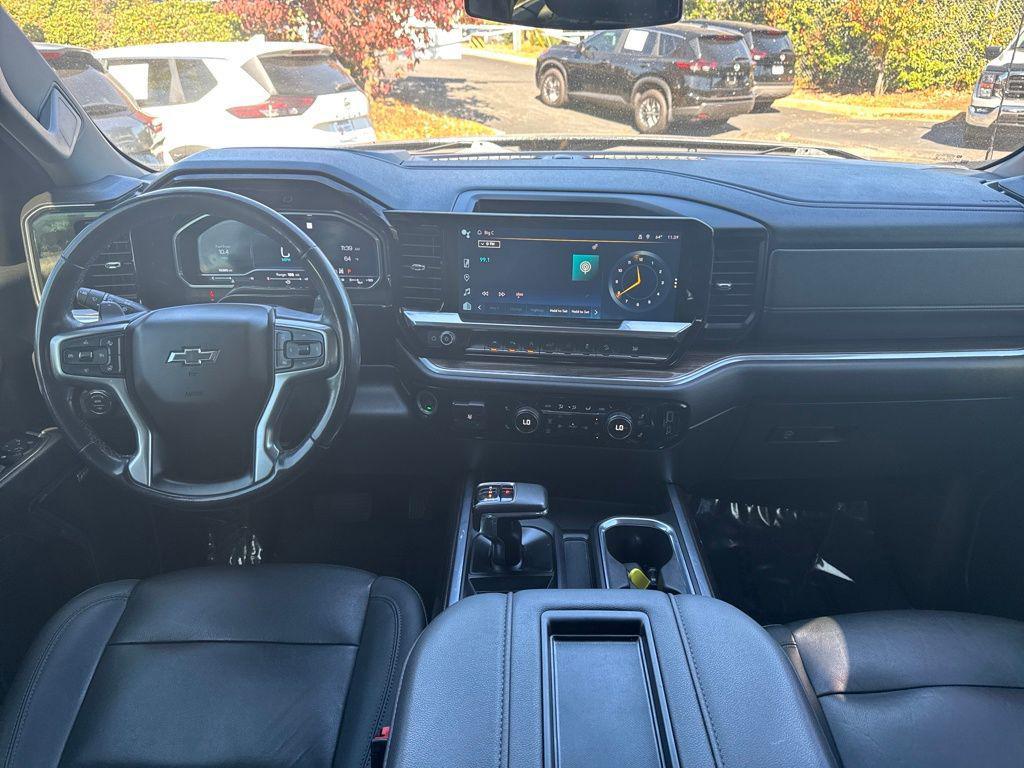 used 2022 Chevrolet Silverado 1500 car, priced at $39,624