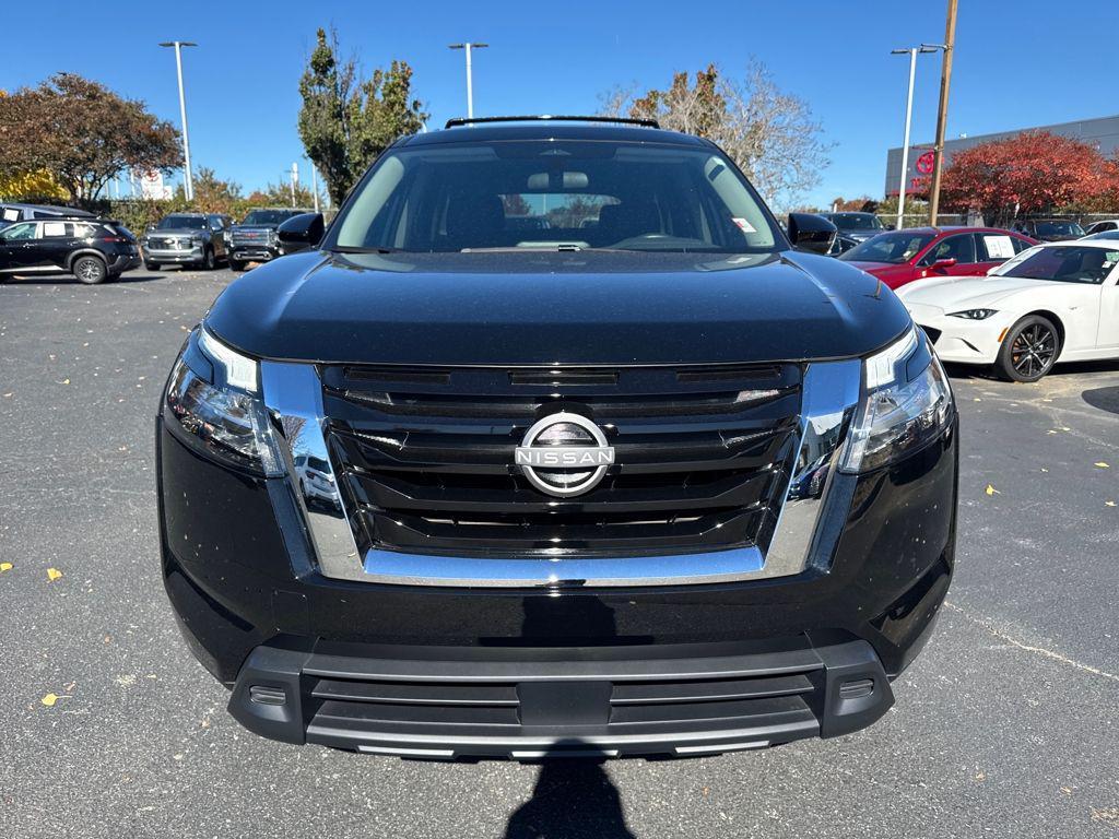 used 2024 Nissan Pathfinder car, priced at $24,884