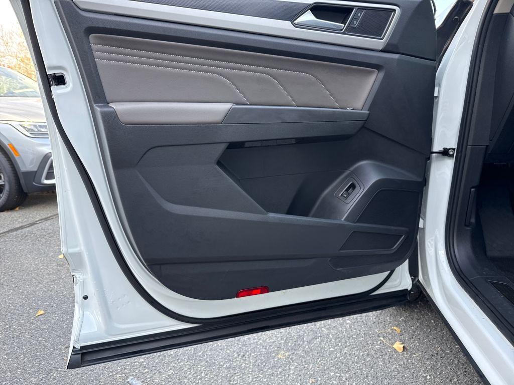 used 2023 Volkswagen Atlas car, priced at $35,413