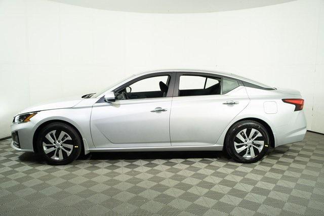 new 2025 Nissan Altima car, priced at $25,920