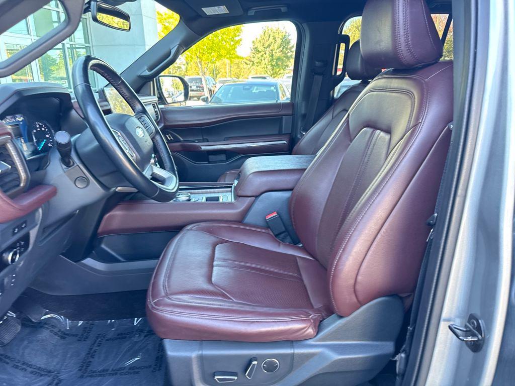 used 2023 Ford Expedition car, priced at $42,800