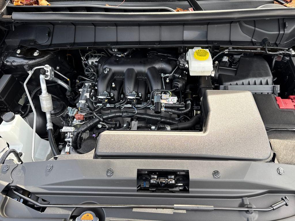 new 2025 Nissan Pathfinder car, priced at $35,590