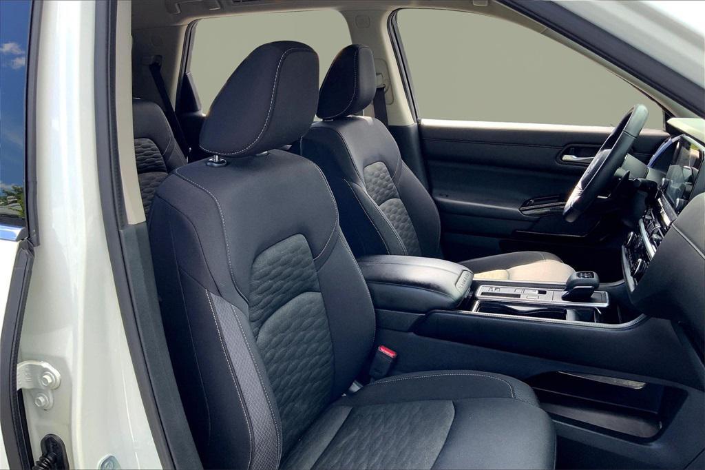 used 2022 Nissan Pathfinder car, priced at $21,500