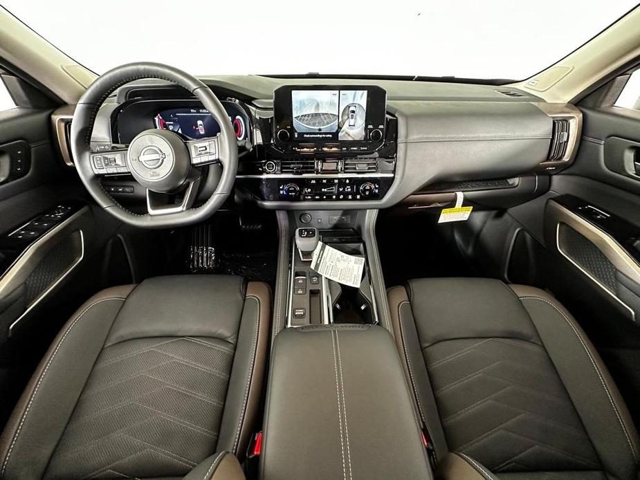 new 2024 Nissan Pathfinder car, priced at $47,527