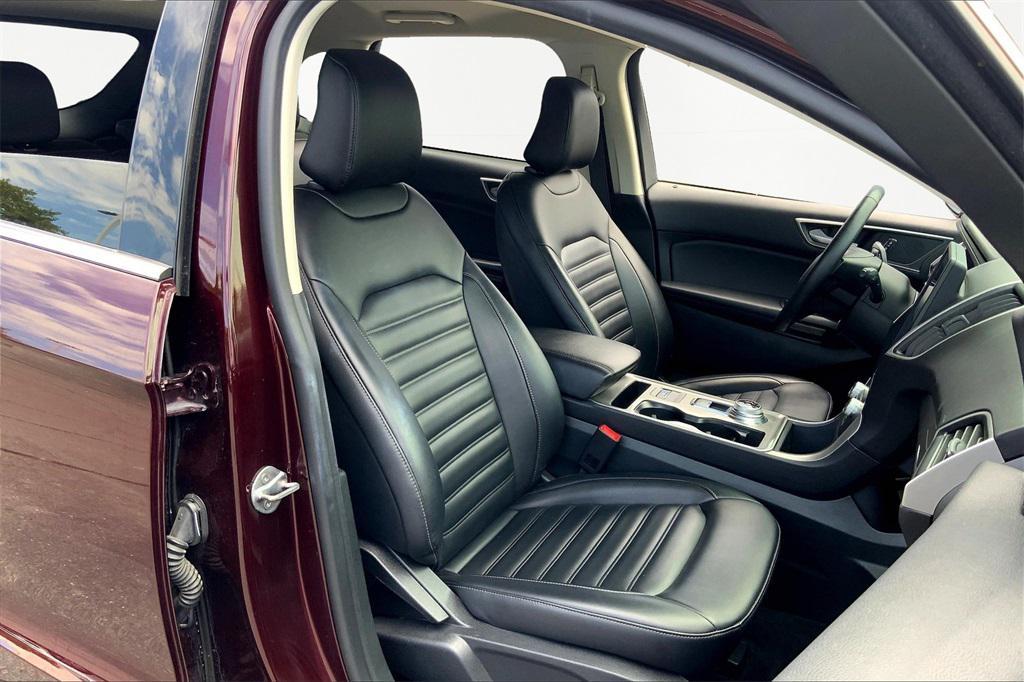 used 2024 Ford Edge car, priced at $26,000