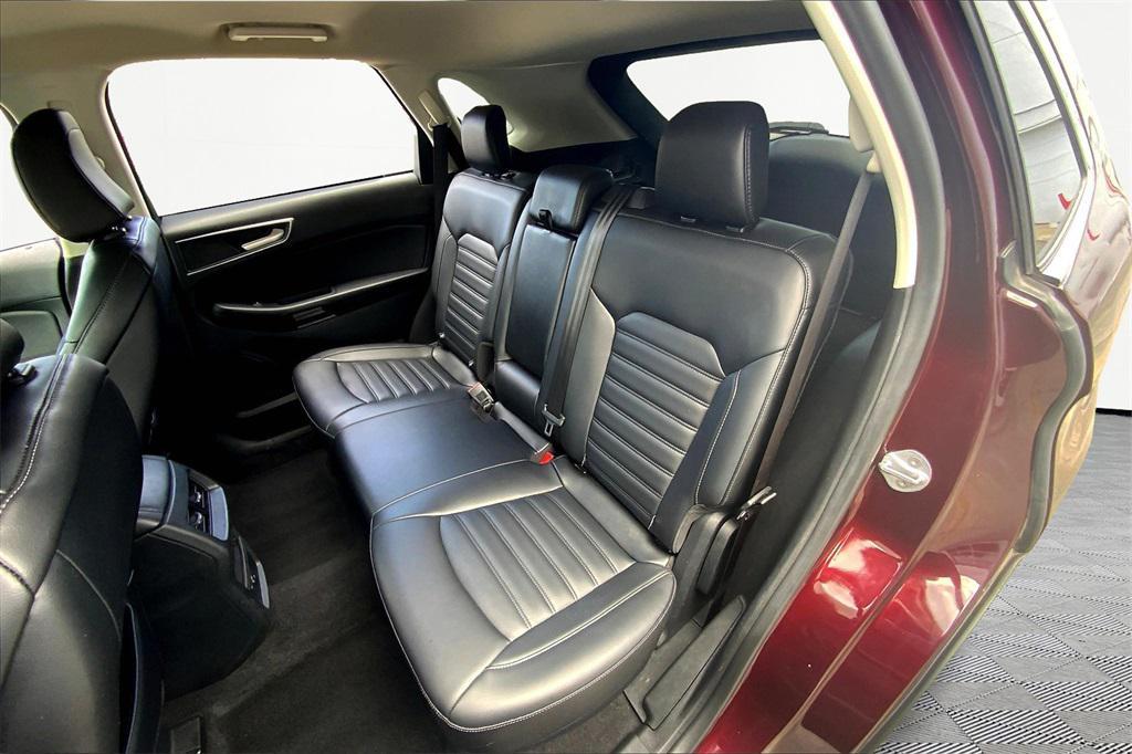 used 2024 Ford Edge car, priced at $26,000