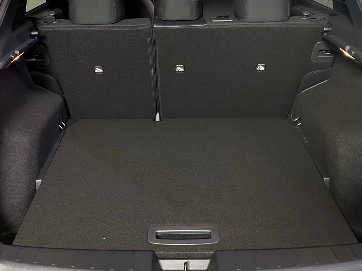 new 2025 Nissan Kicks car, priced at $25,468