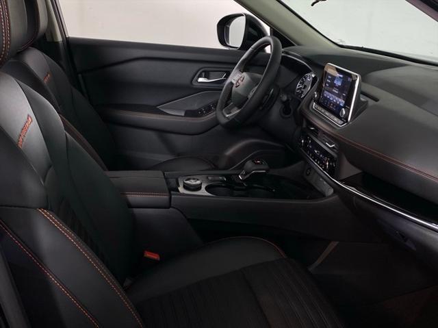 new 2025 Nissan Rogue car, priced at $33,960