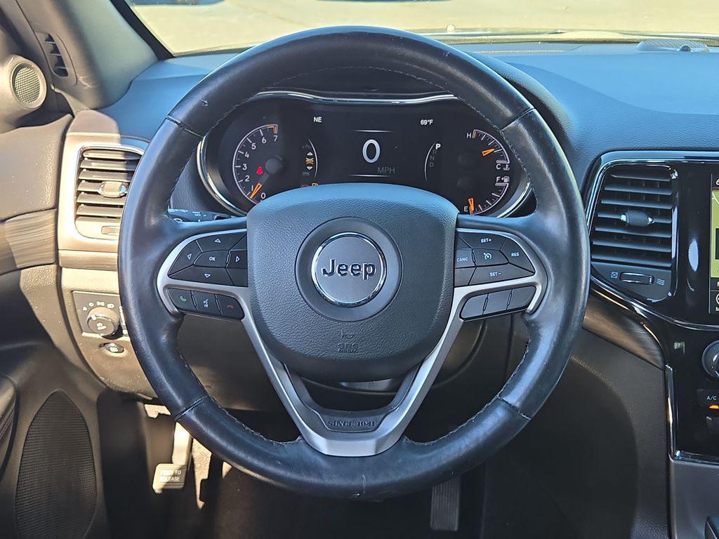 used 2022 Jeep Grand Cherokee car, priced at $26,594