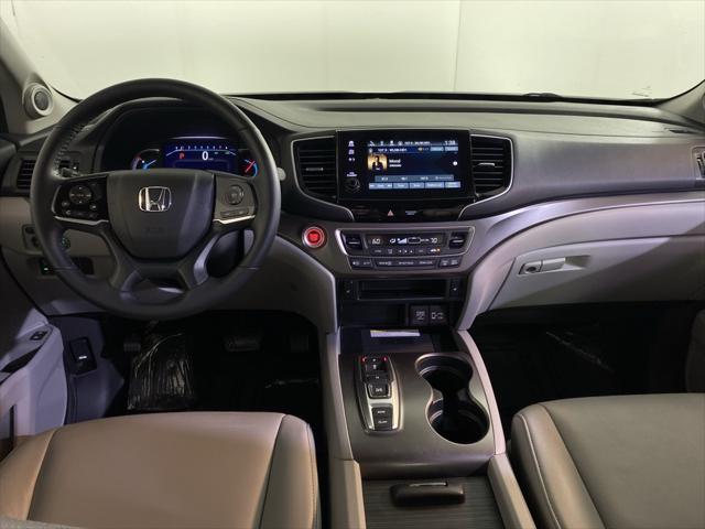 used 2022 Honda Pilot car, priced at $30,000