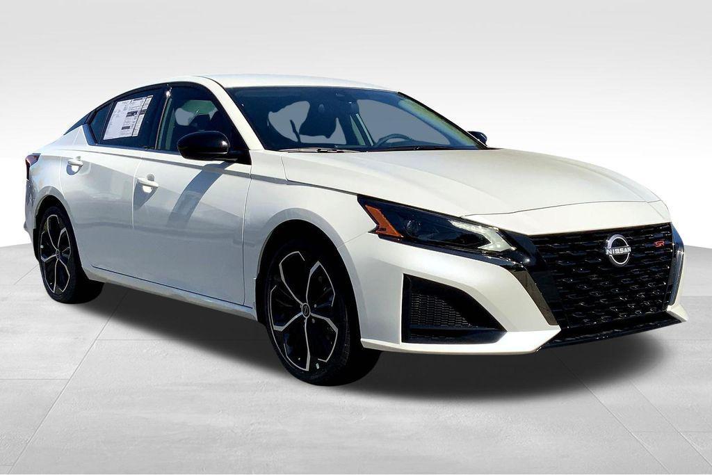 new 2025 Nissan Altima car, priced at $28,965