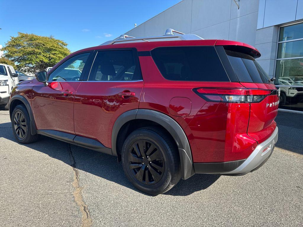 used 2023 Nissan Pathfinder car, priced at $30,883