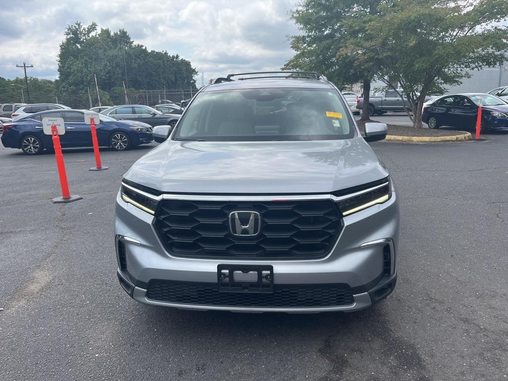 used 2023 Honda Pilot car, priced at $37,580