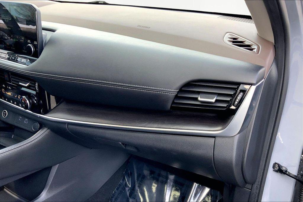 used 2021 Nissan Rogue car, priced at $19,787